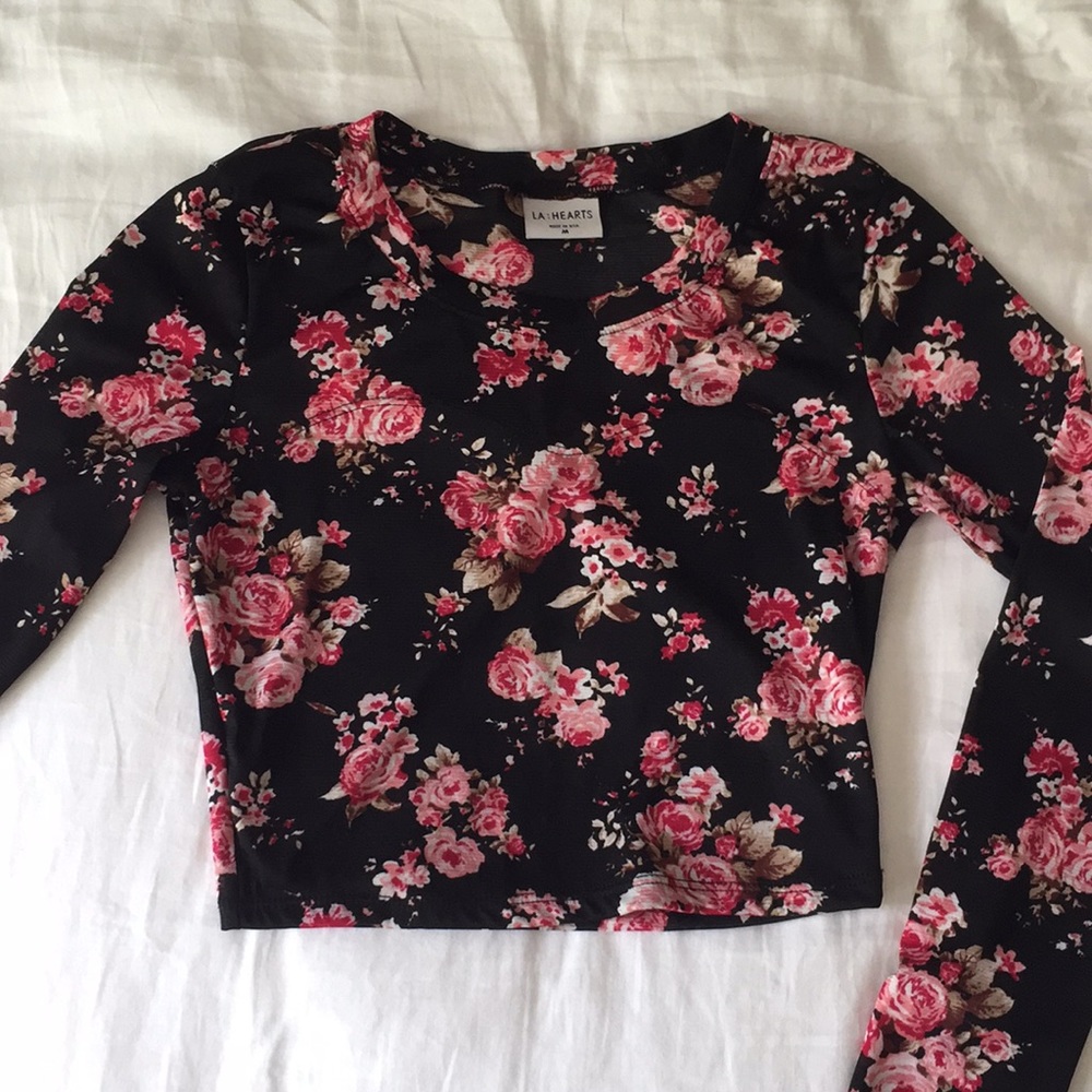Pacsun crop long sleeve top